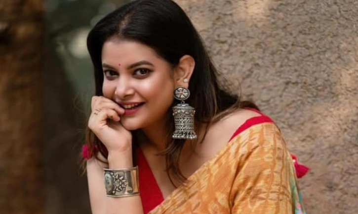 বিশ্বাস করেন, কেউ ইচ্ছা করে কারো সংসার ভাঙে না: ফারিয়া বিশ্বাস করেন, কেউ ইচ্ছা করে কারো সংসার ভাঙে না: ফারিয়া